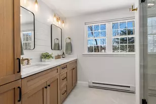 7 Carolyn Terrace, Southborough, MA 01772 - Photo 2