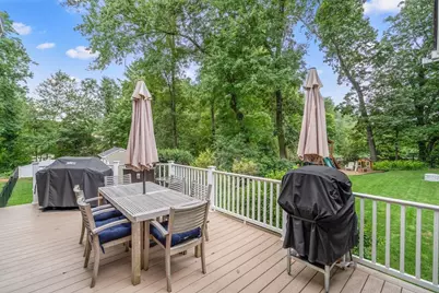 7 Carolyn Terrace, Southborough, MA 01772 - Photo 18