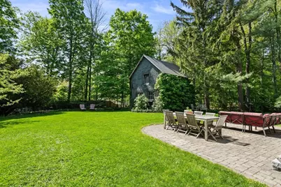 18 Hill St, Lexington, MA 02421 - Photo 8