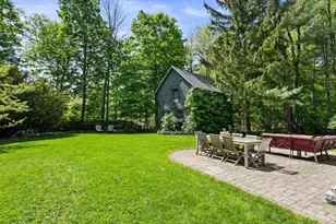 18 Hill St, Lexington, MA 02421 - Photo 8