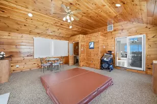 69 Johansen Dr, Marlborough, MA 01752 - Photo 14