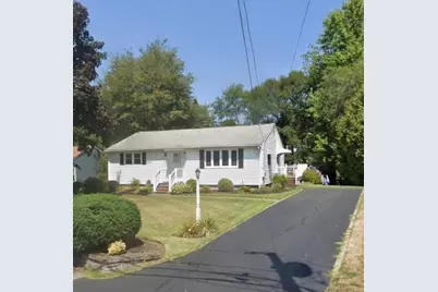 24 Reeds Lane, Holbrook, MA 02343 - Photo 2