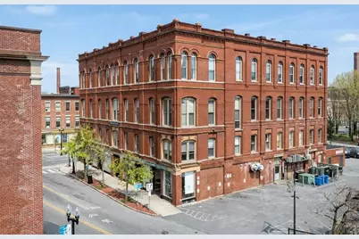 10 Kearney Sq #407, Lowell, MA 01852 - Photo 16