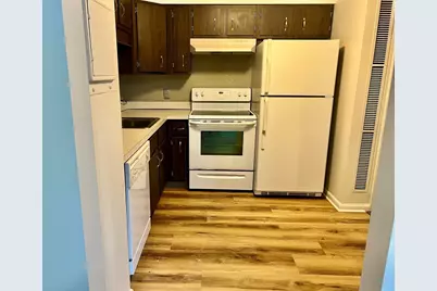 1004 Paradise Rd #1L, Swampscott, MA 01907 - Photo 18