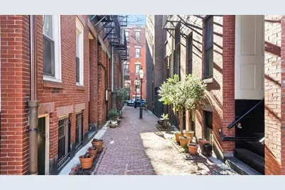 6 Goodwin Pl. #4., Boston, MA 02114 - Photo 6