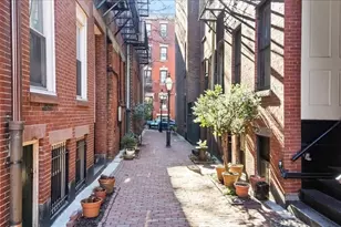 6 Goodwin Pl, Boston, MA 02114 - Photo 6