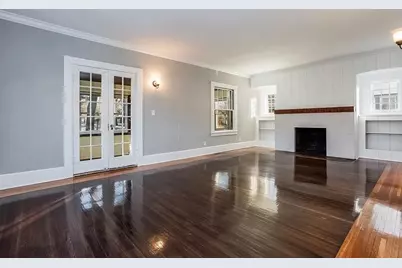 55 Fernleaf Ave, Longmeadow, MA 01106 - Photo 4