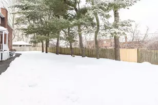 63 Linden St, Wellesley, MA 02482 - Photo 14