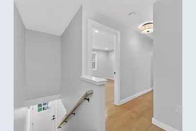 34 Marshall #A, Somerville, MA 02145 - Photo 16