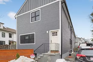 34 Marshall, Somerville, MA 02145 - Photo 2