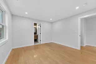 34 Marshall, Somerville, MA 02145 - Photo 22