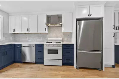 34 Marshall #A, Somerville, MA 02145 - Photo 6