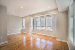 194 Havre St, Boston, MA 02128 - Photo 4