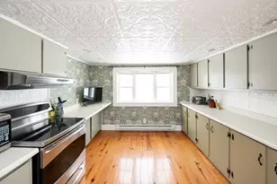 21 Maple St, Bellingham, MA 02019 - Photo 6