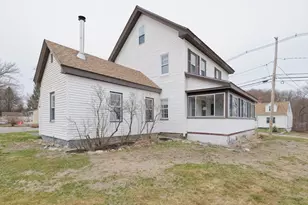 21 Maple St, Bellingham, MA 02019 - Photo 36