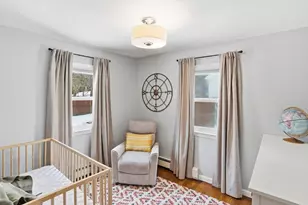 37 Sterling St, Lancaster, MA 01523 - Photo 12