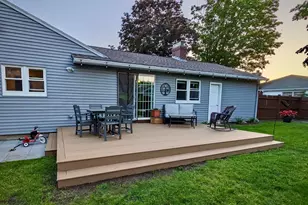 37 Sterling St, Lancaster, MA 01523 - Photo 30