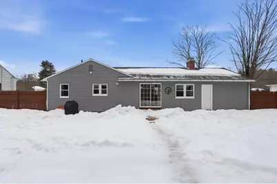 37 Sterling St, Lancaster, MA 01523 - Photo 26