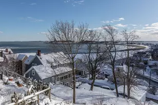 51 Harbor View Ave, Winthrop, MA 02152 - Photo 22
