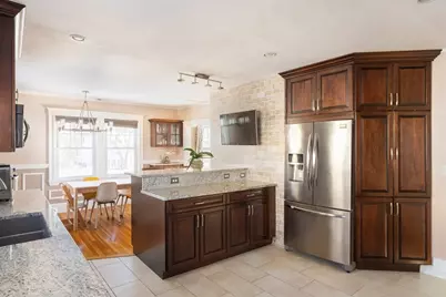 305 Webster St. #2, Newton, MA 02466 - Photo 4