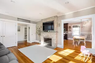 305 Webster St, Newton, MA 02466 - Photo 8