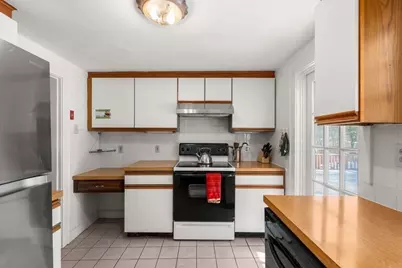 150 Laurel Drive, Needham, MA 02492 - Photo 6