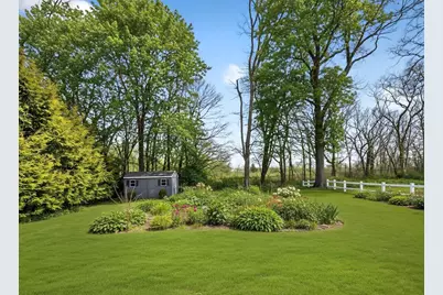 7 Birch Hill Rd, Melrose, MA 02176 - Photo 22