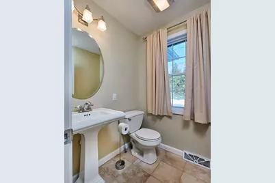 6 Wilton Rd, Easthampton, MA 01027 - Photo 14