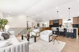 715 Summer St, Lynnfield, MA 01940 - Photo 2