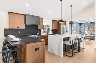 715 Summer St, Lynnfield, MA 01940 - Photo 10