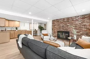 715 Summer St, Lynnfield, MA 01940 - Photo 28