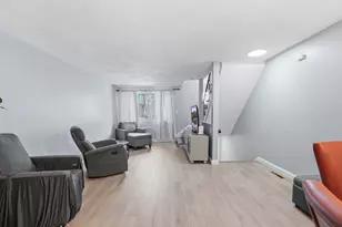 414 Farrwood Dr, Haverhill, MA 01835 - Photo 6