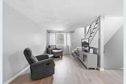 414 Farrwood Drive #414, Haverhill, MA 01835 - Photo 4