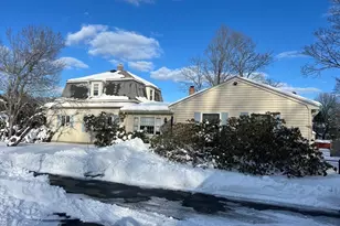 12 Floral Ave, Natick, MA 01760 - Photo 4