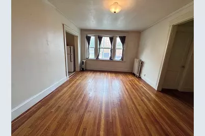 1607 Commonwealth Ave #7, Boston, MA 02135 - Photo 4