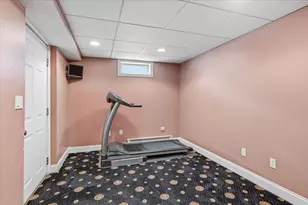 18 Shawnee Rd, Medfield, MA 02052 - Photo 34