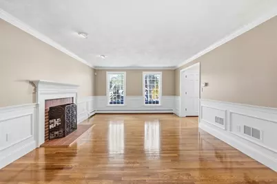 18 Shawnee Rd, Medfield, MA 02052 - Photo 12