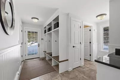 18 Shawnee Rd, Medfield, MA 02052 - Photo 16