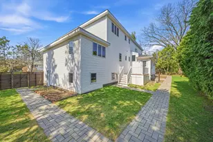 124 Deborah Rd, Newton, MA 02459 - Photo 4