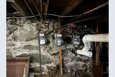 14 Slater St, Webster, MA 01570 - Photo 18