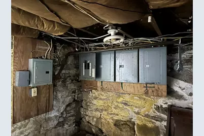 14 Slater St, Webster, MA 01570 - Photo 12