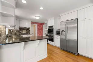 29 Rolling Ln, Dover, MA 02030 - Photo 2