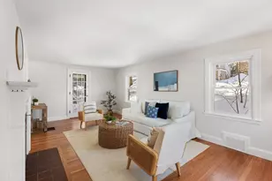 115 Gloucester St, Arlington, MA 02476 - Photo 2