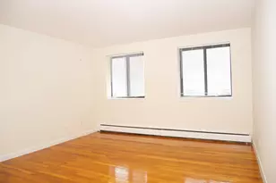 1039 Commonwealth Ave, Boston, MA 02215 - Photo 2