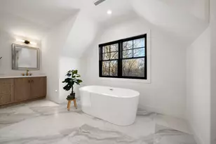 311 Beech Ave, Melrose, MA 02176 - Photo 24