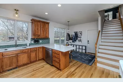 77 Ferry St, South Hadley, MA 01075 - Photo 16