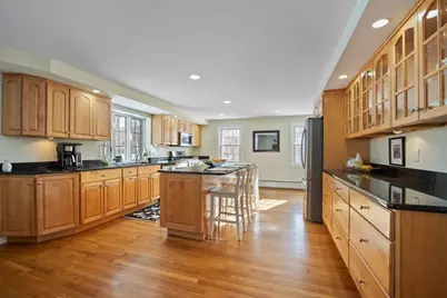 34 Clover Hill Drive, Chelmsford, MA 01824 - Photo 4