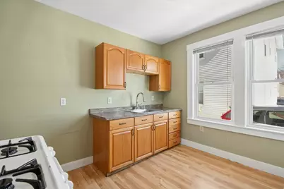 88 Crescent St, Franklin, MA 02038 - Photo 10