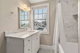 30 Park St, Boston, MA 02122 - Photo 16