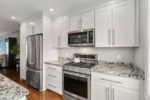 30 Park St, Boston, MA 02122 - Photo 8